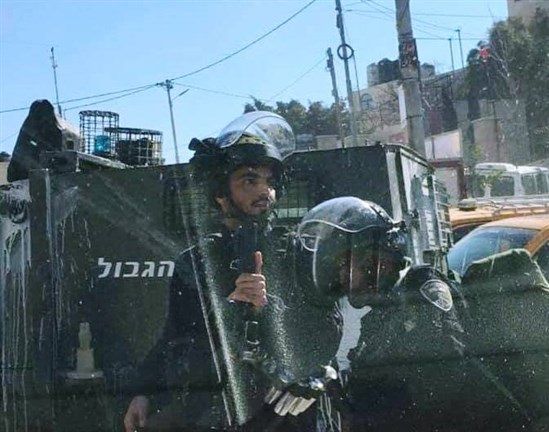 Israeli forces storm Abu Dis, injure dozens of Palestinian students