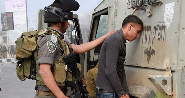 Five Palestinians detained as IOF breaks into Nablus