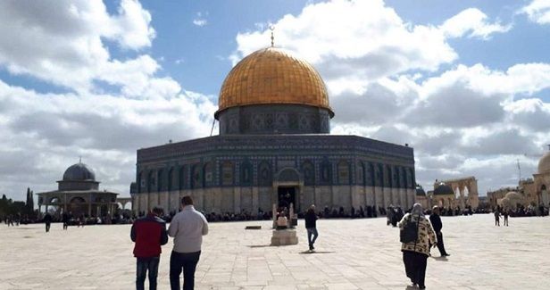 Seven Jerusalemites banished from Aqsa for several days