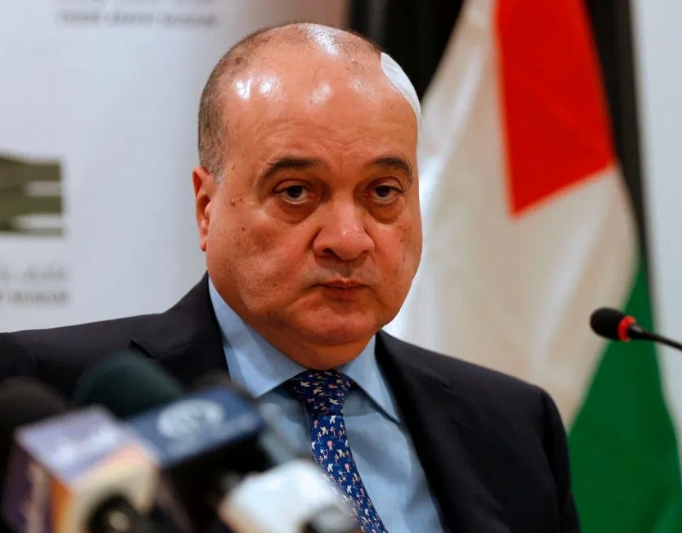 Nasser Al-Qudwa: Abbas is tearing up Arafat's legacy