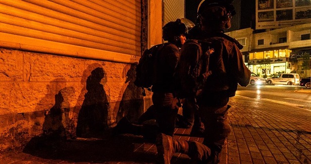 Mass arrests in IOF West Bank raids