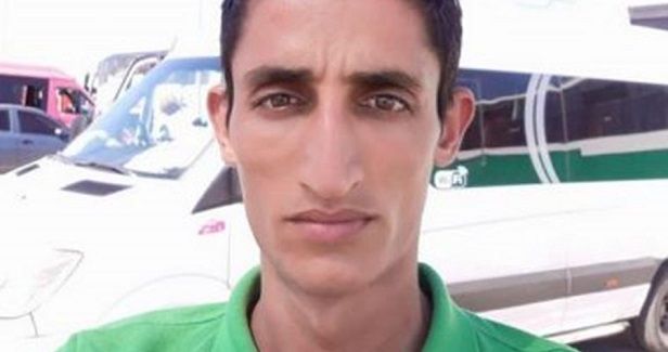 Israeli soldiers brutally assault Palestinian south of Bethlehem