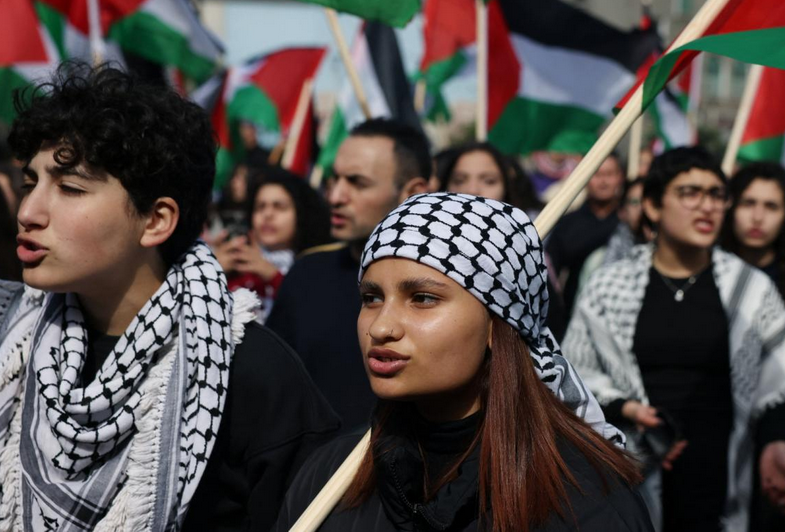 Israel: Netanyahu will make Palestinians pay to save