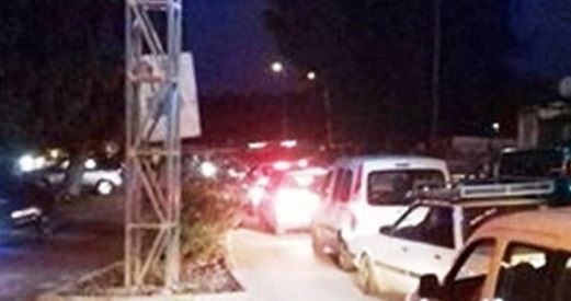 IOF erects makeshift barrier south of Jenin