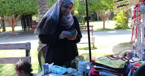 Somaia Shahin: Engraving Gazas seashells