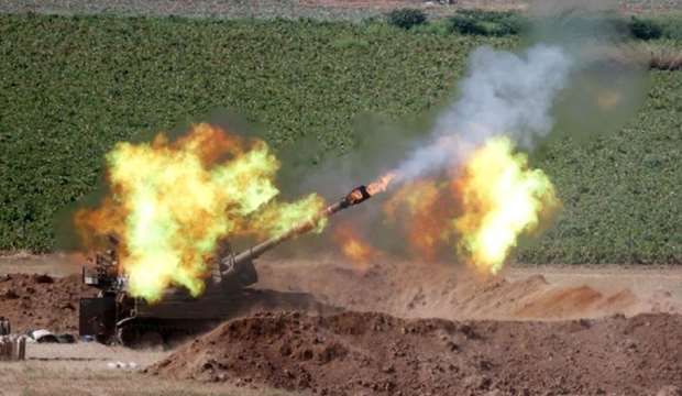 Two Gazans injured in Israeli artillery shelling