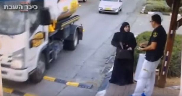 Palestinian woman undergoes medical surgery in Israeli custody