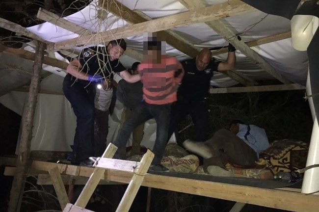 Israeli police detains 27 undocumented Palestinian workers in Haifa