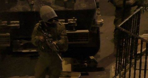 IOF breaks into several areas in West Bank