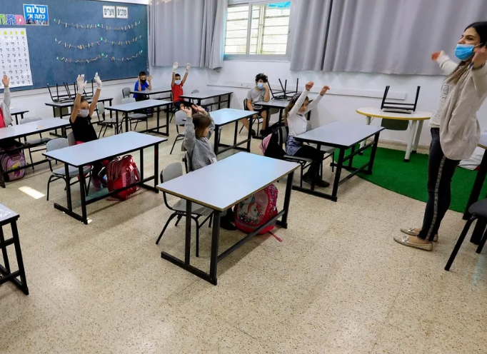 Israel parents protest after school hires Palestinian teacher