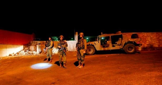 IOF imposes military restrictions in Qalqilia