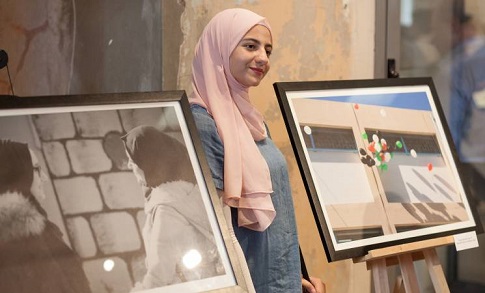 UNRWA and the European Union Open Photography Exhibition in Beirut for Palestinian student refugees from Syria