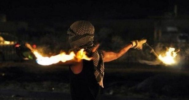 Settlers� cars thrown with firebombs east of Qalqilya