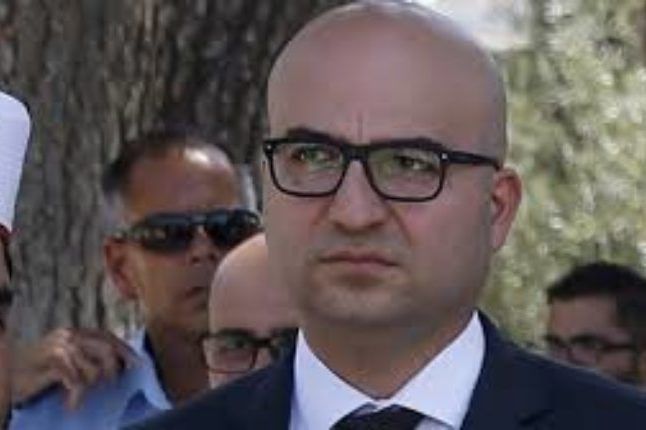 Israel arrests Palestines Jerusalem minister