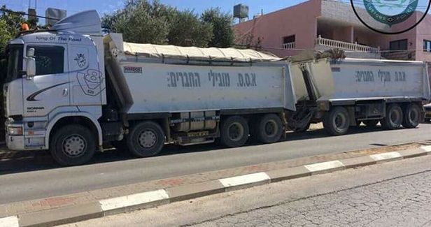Israeli truck laden with solid waste caught by Salfit customs police