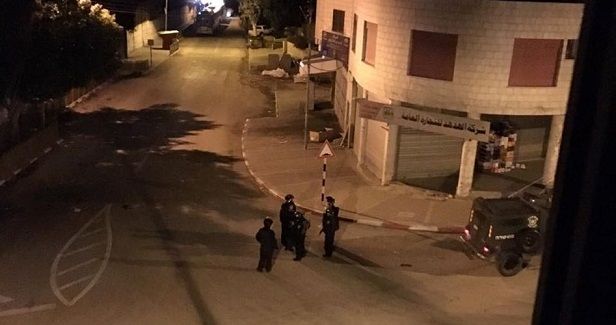 Palestinians injured as IOF storms Nablus town