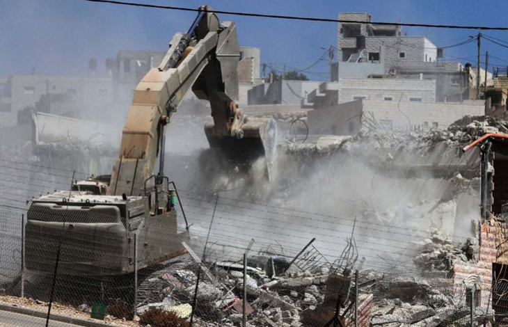 Israeli bulldozers demolish house, factory in Jerusalem