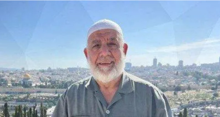 Israel detains chief guard of Al-Aqsa from his home in Jerusalem