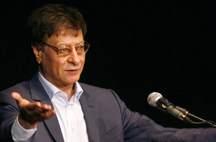 Palestinian resistance poetry by Mahmoud Darwish