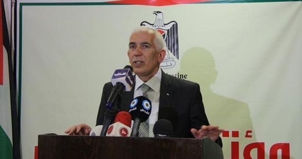 IOF raids house of al-Khalil mayor Kamel Hameed in Bethlehem