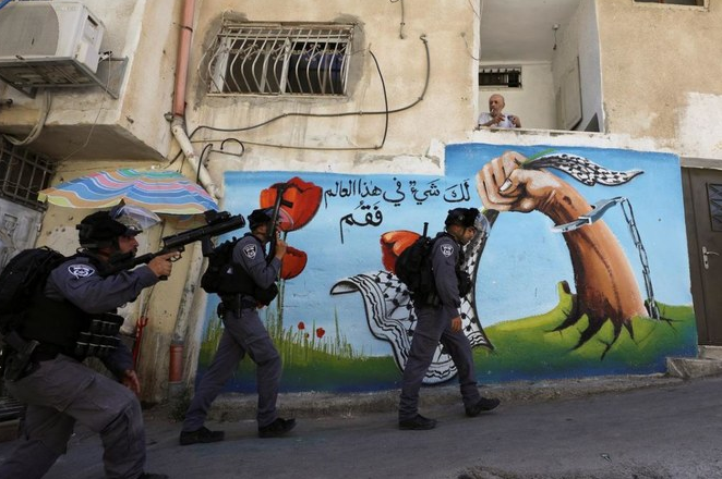 Jerusalem court freezes razing of some Palestinian homes