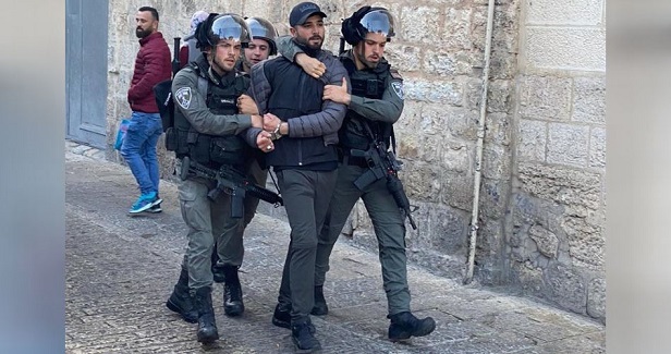 Several Palestinians arrested, injured in IOF West Bank raids