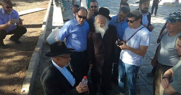 Israeli fanatics storm 3rd holiest site in Islam