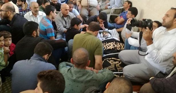Bethlehem residents lay to rest ex-prisoner Sh'eibat
