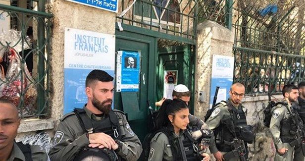 Israeli police break into Jerusalem hotel, cancel event