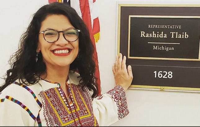 US Congresswoman Tlaib wears Palestinian dress to Trump�s speech