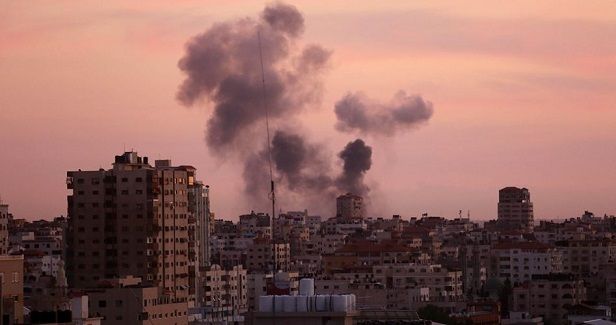Israeli airstrikes target resistance site, destroy two boats in Gaza
