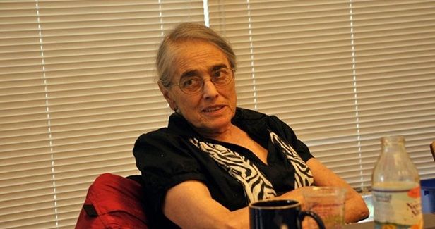 Winner of Israeli award gives money to rights groups