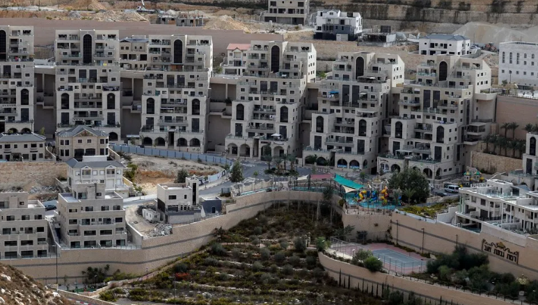 Ex-Israel, Palestine officials propose new two-state solution, allowing settlers to remain