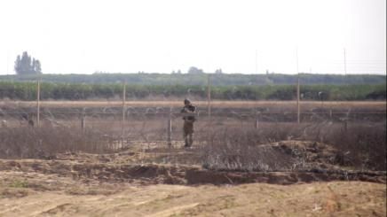 IOF open fire on Palestinians who �approached� Gaza border