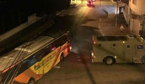 Two IOF soldiers injured in armed confrontations in Nablus