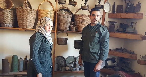 A Gaza couple brought together by the love of arts and antiquities