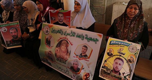 Solidarity sit-in with Palestinian prisoners in Gaza