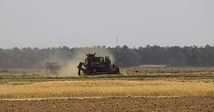 Israeli bulldozers raze lands during incursion into Gaza