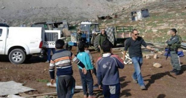 Israel to demolish Abu al-Nawwar hamlet�s only school