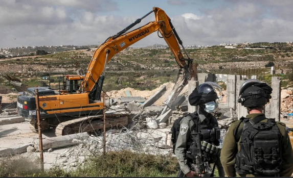 Israel's colonial expansion does not happen in a political vacuum