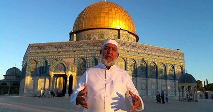 Israeli police banish Sheikh Bukairat from Aqsa for six months