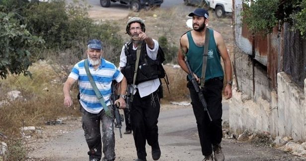 Jewish settlers attack Palestinian homes in Bethlehem
