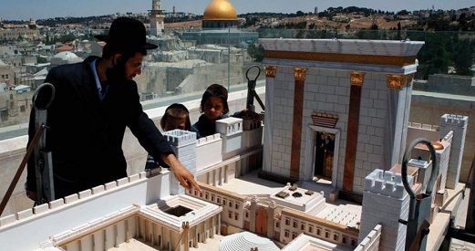 Expert: Israel planning to Judaize Jerusalem completely