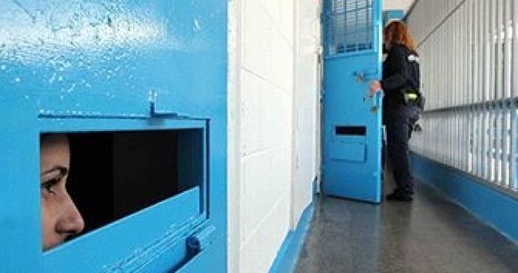 Palestinian female prisoners detention extended