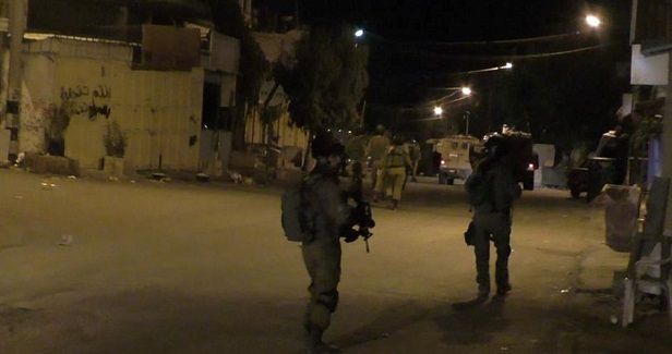 Palestinians arrested, homes ransacked as IOF rolls into West Bank