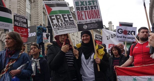 Protests against US deal of century staged in Berlin and Barcelona