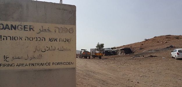 IOF arrests two shepherds in Jordan Valley