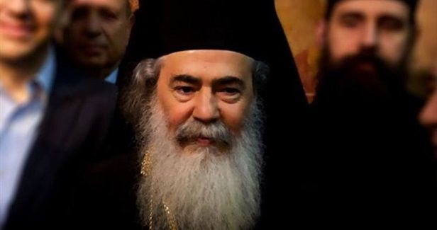 Hamas hails Christian protests against Patriarch Theophilos III