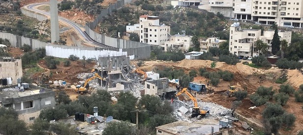 Dozens of Palestinian homes to be razed in Silwan
