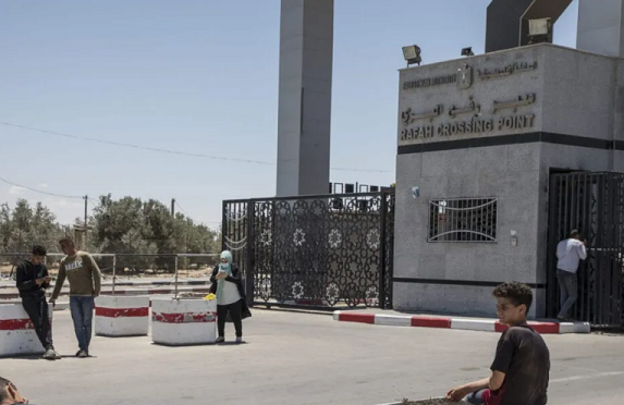 Palestinian factions give Gaza border ultimatum to Israel